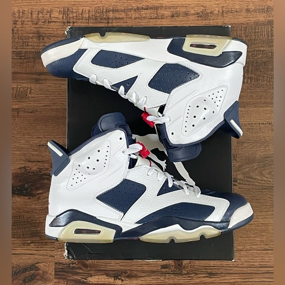 Jordan 6 Retro ‘Olympic’ 2012 (size us mens 9.5/wmns 11)